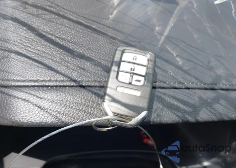 2019 Honda Pilot Ex-L z USA, uszkodzony, nr VIN 5FNYF6H48KB088697